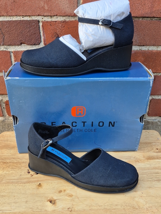 Kenneth Cole Shoes - Kenneth Cole Reaction 7.5 Blue Platform Wedge Mary Jane - New